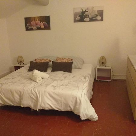 Deux M Bed and Breakfast Villes-sur-Auzon Esterno foto