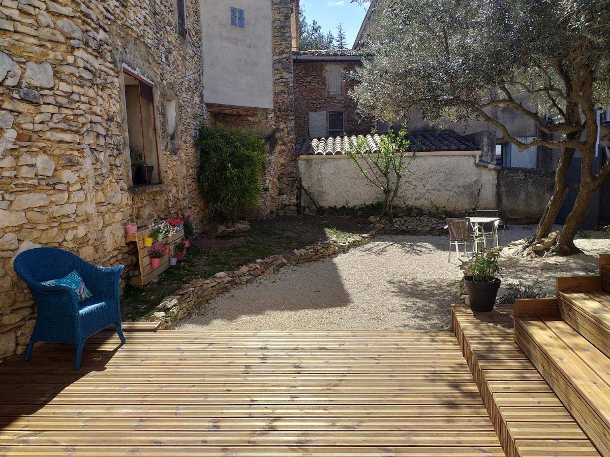 Deux M Bed and Breakfast Villes-sur-Auzon Esterno foto