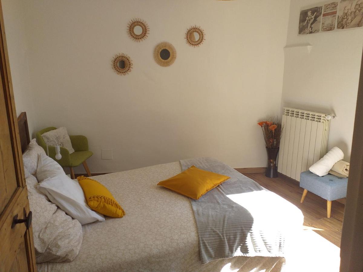 Deux M Bed and Breakfast Villes-sur-Auzon Esterno foto