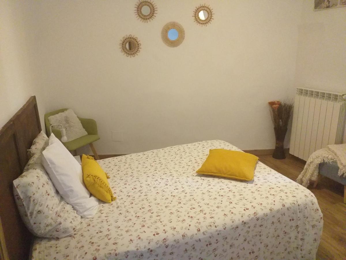 Deux M Bed and Breakfast Villes-sur-Auzon Esterno foto