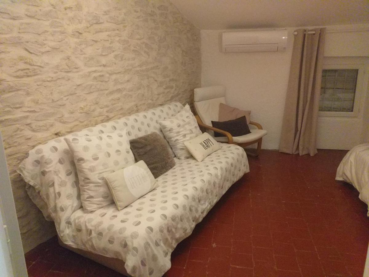 Deux M Bed and Breakfast Villes-sur-Auzon Esterno foto
